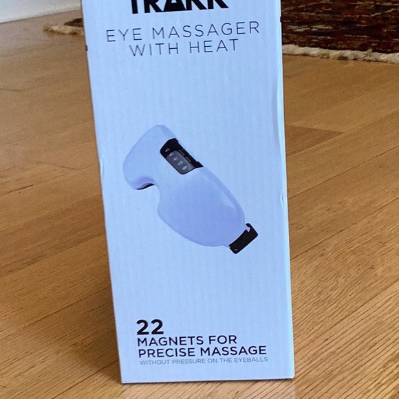 Trakk Relaxation Collection Eye Massager with heat. Everything as it was when op - Picture 3 of 8